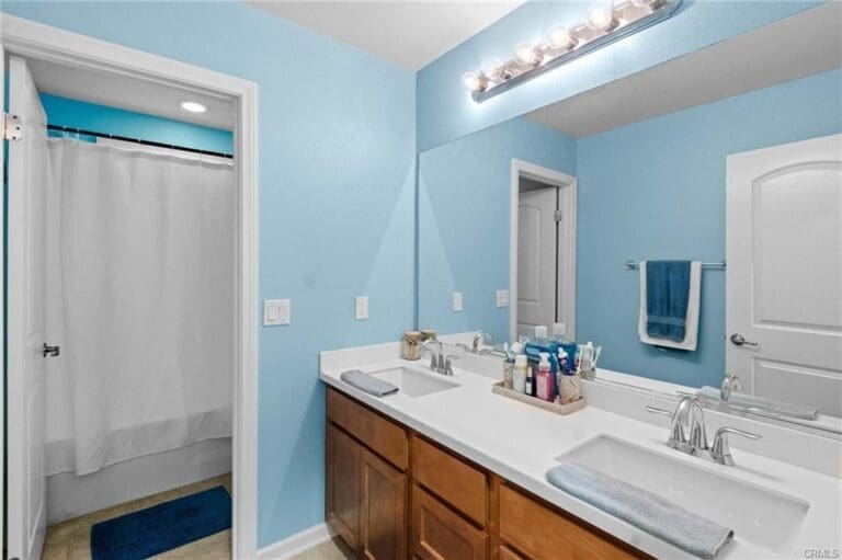 19- 36430 Geranium Drive Lake Elsinore CA 92532